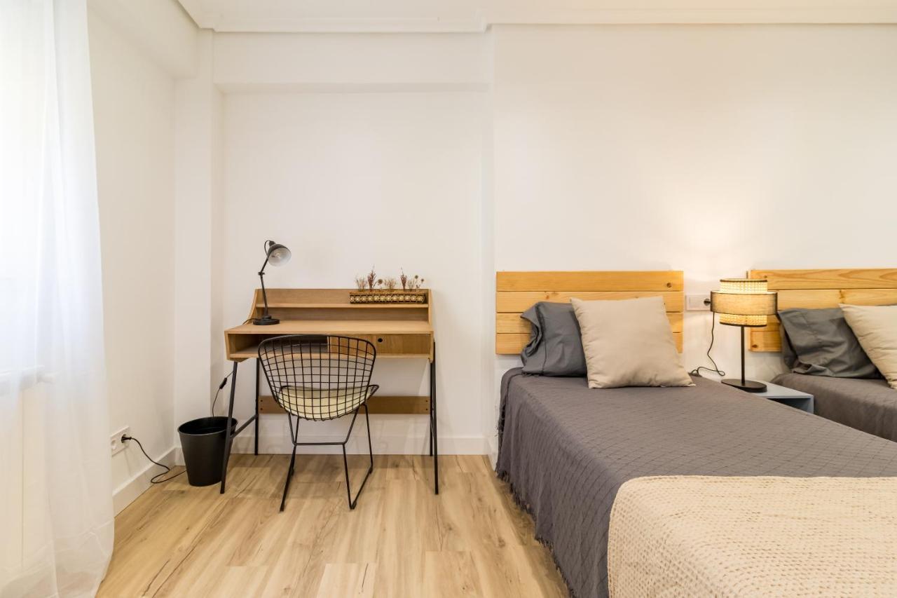 Apartamento Recien Reformado Plaza Del Ayuntamiento Santander Exterior foto