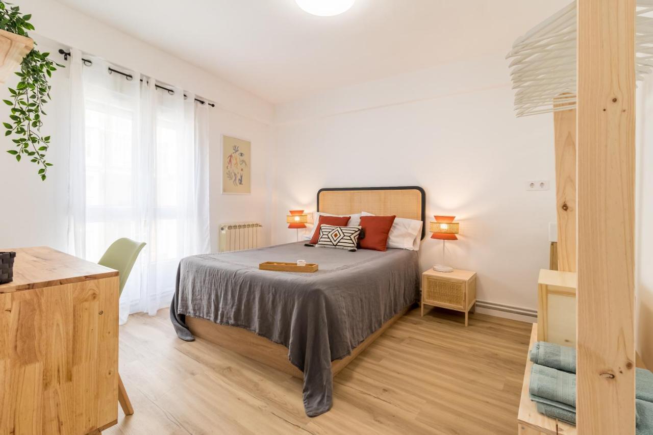 Apartamento Recien Reformado Plaza Del Ayuntamiento Santander Exterior foto