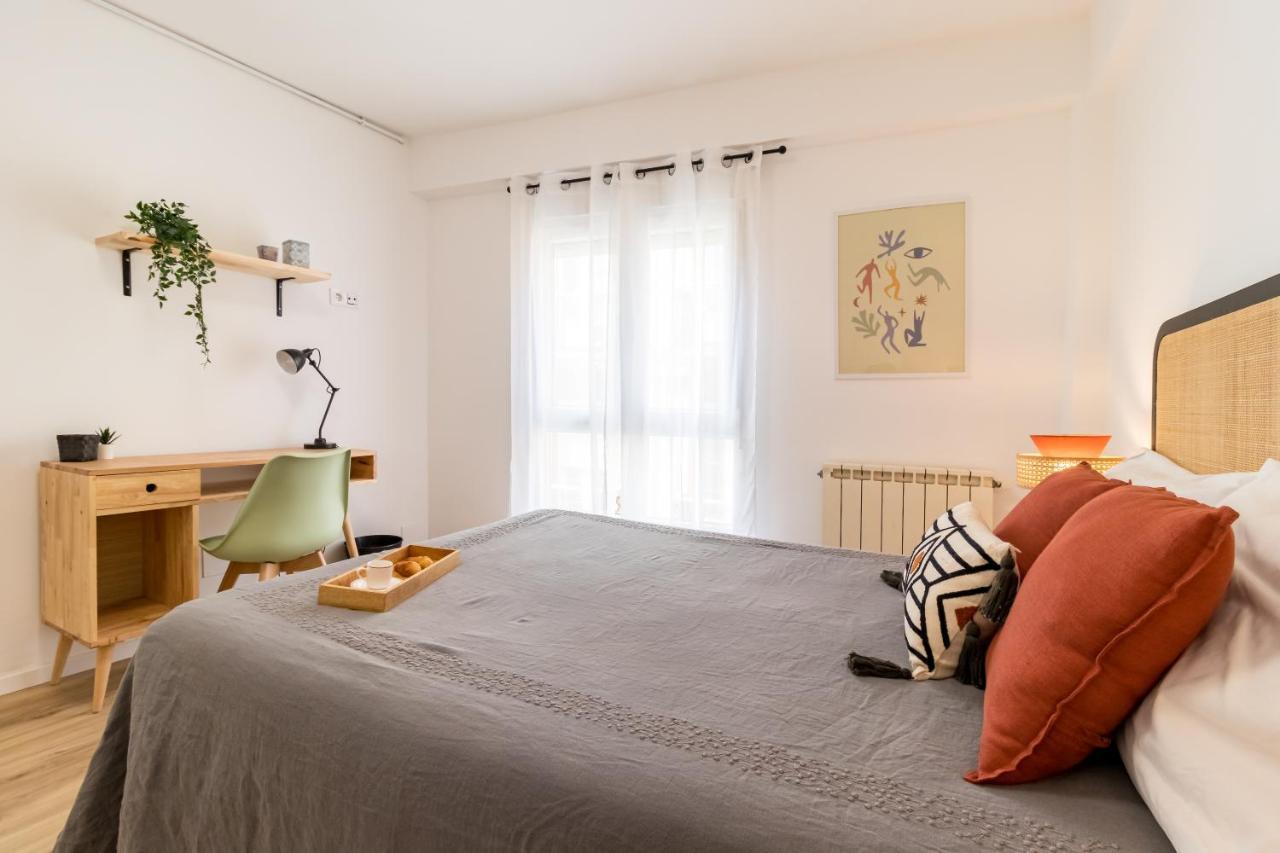 Apartamento Recien Reformado Plaza Del Ayuntamiento Santander Exterior foto